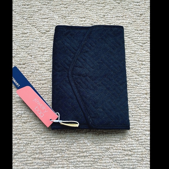 bag smart Handbags - NWT: bag smart travel jewelry bag